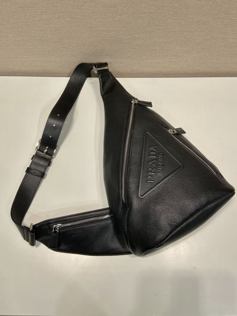 Pra*a waist chest packs